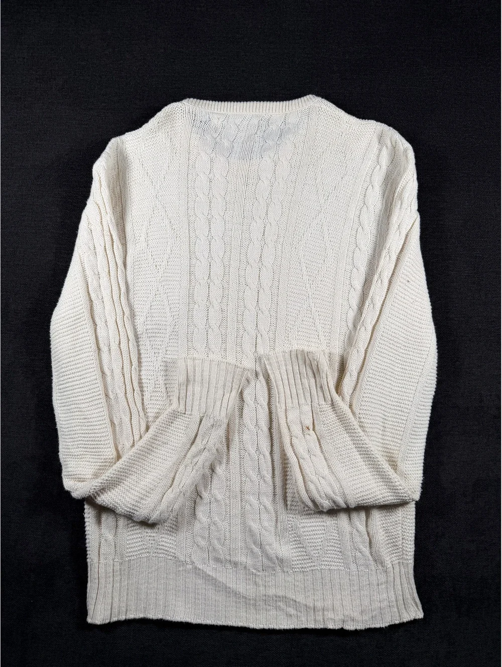 Newcastle Knits Cream Cable Knit Sweater Medium